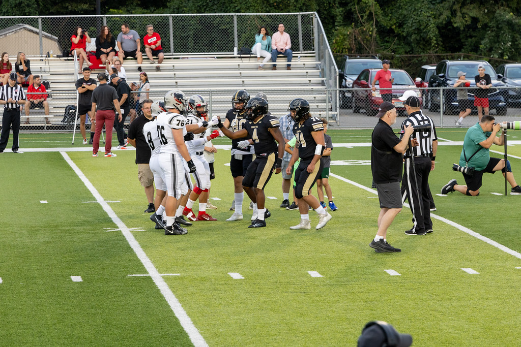 Community Tailgate & Football Game0875 geneva.college Flickr