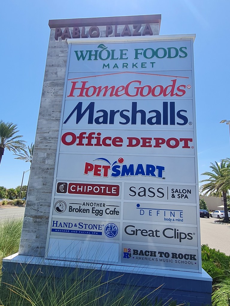 Whole Foods Market (Jacksonville Beach, FL) Pablo Plaza si… Mason