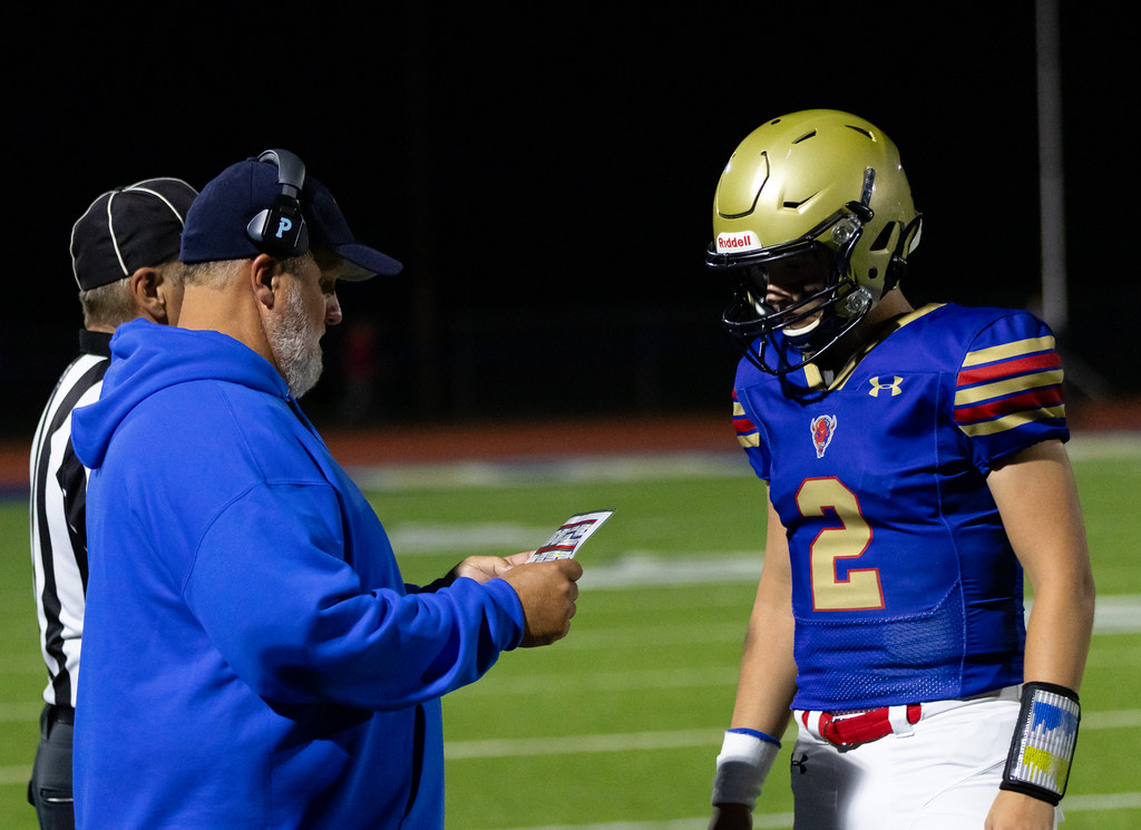 20230908 Varsity Football Fredonia Falconer alexkolstee Flickr