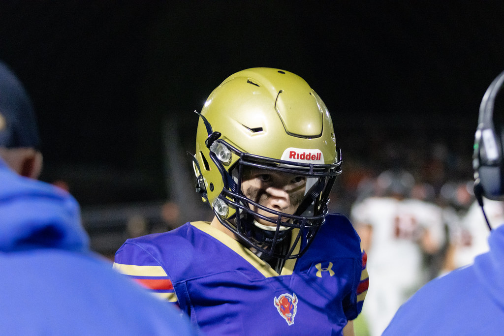 20230908 Varsity Football Fredonia Falconer alexkolstee Flickr