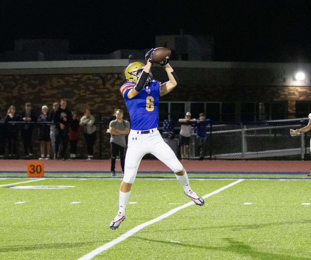 20230908 Varsity Football Fredonia Falconer alexkolstee Flickr