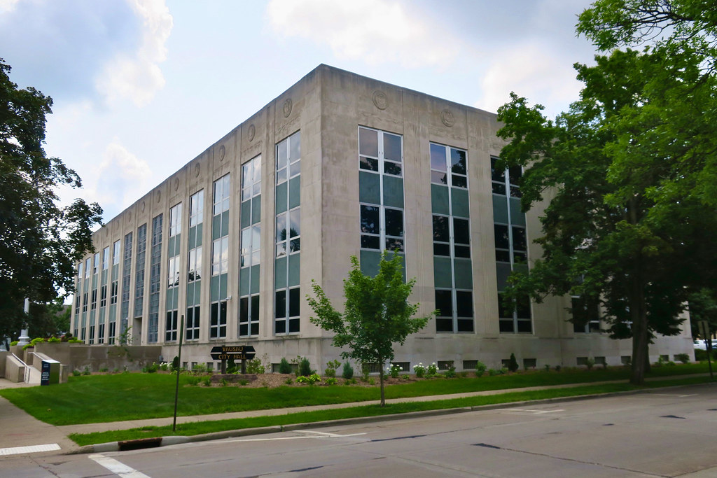 City Hall, Wausau, WI Wausau City Hall, 407 Grant Street, … Flickr