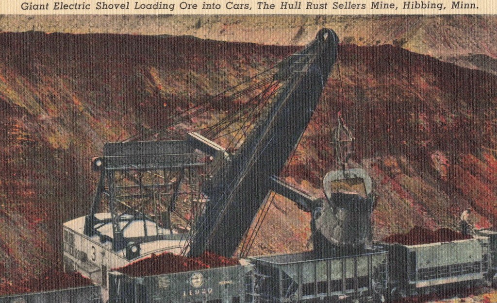 IRON MINING MN Hibbing MN MESABI RANGE OPEN PIT MINE WORKS… Flickr