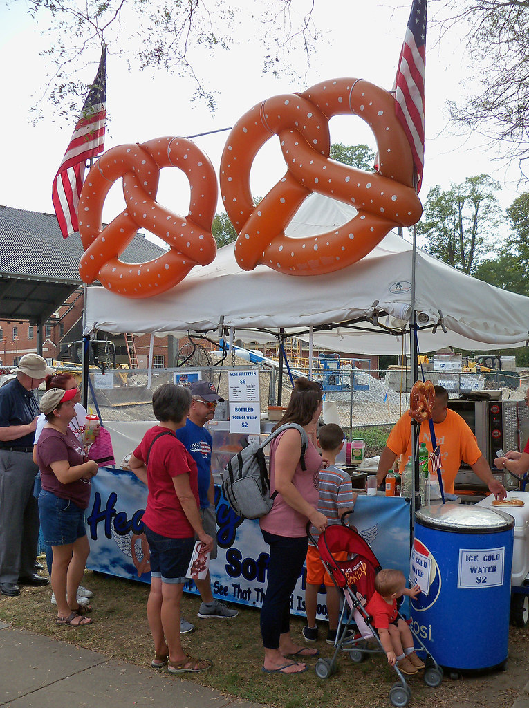 OH Germantown Germantown Pretzel Festival 8 Soft pretzel… Flickr