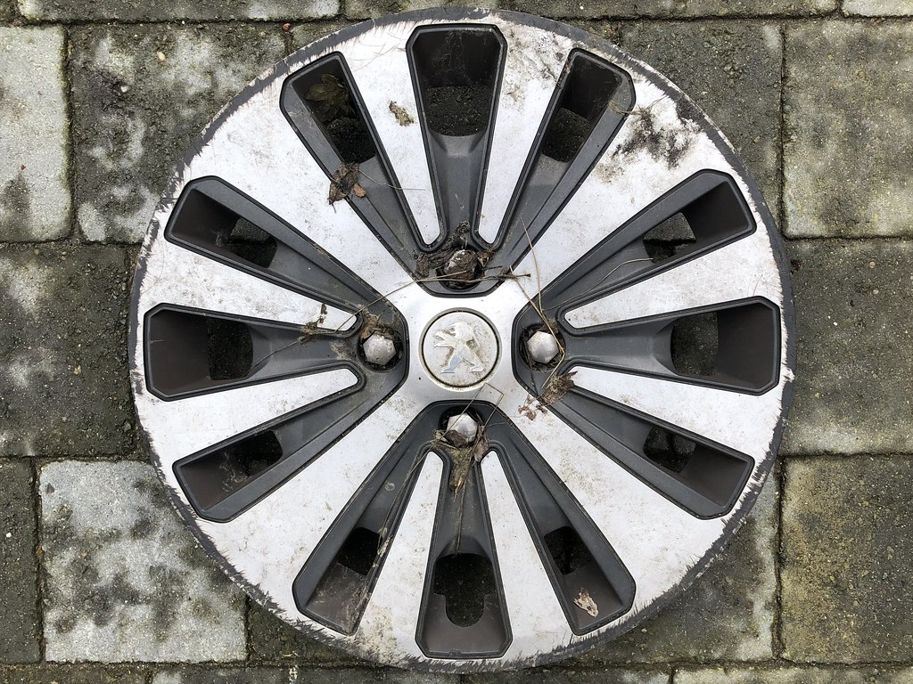 Epic Find! Peugeot 2008 Wheel Trim Its quite scuffed but o… Flickr