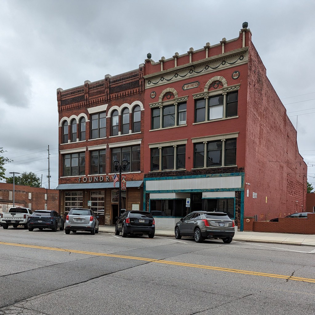 Foundry / Fortress 525 & 523 W. Broad Street, Elyria, OH (… Flickr