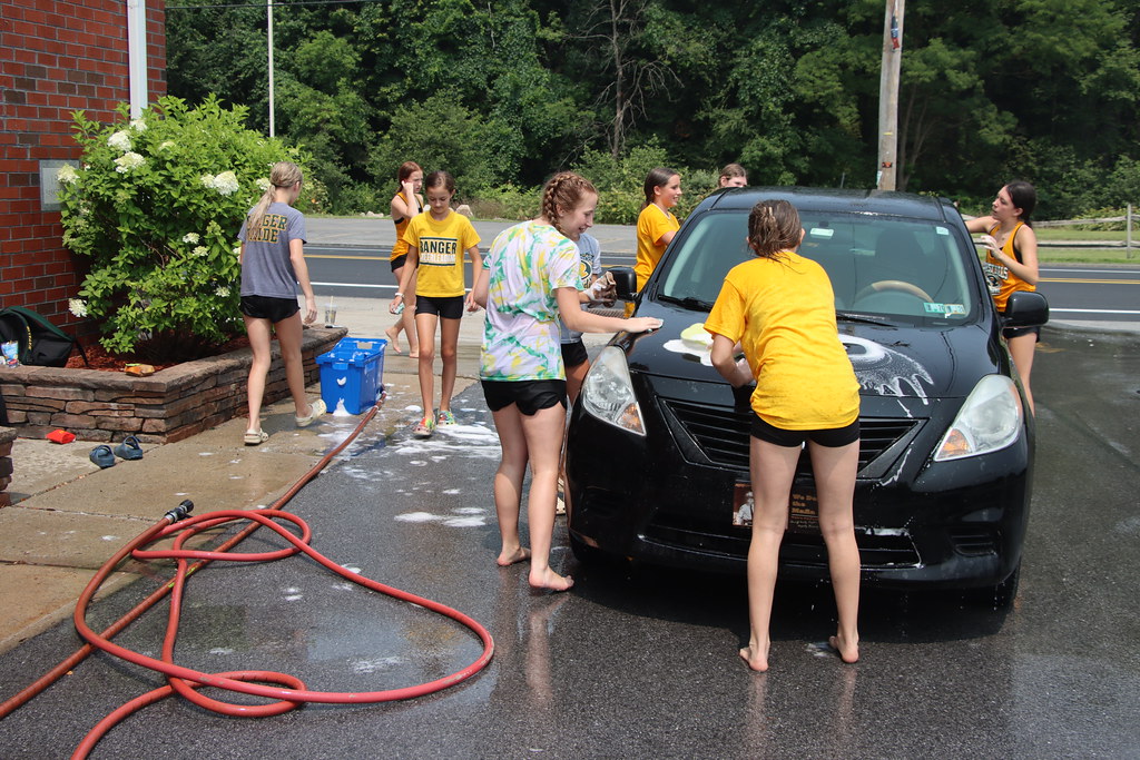 Richland cheerleaders car wash Flickr