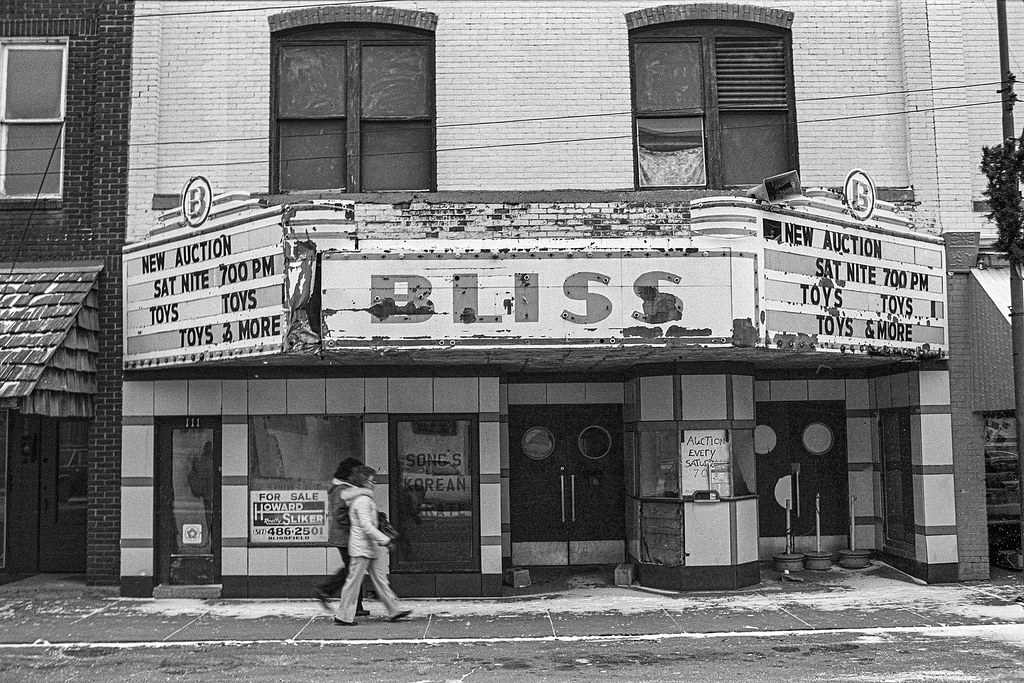 NO BLISS IN BLISSFIELD...TEXT JUST ANOTHER MID WESTERN TOW… Flickr