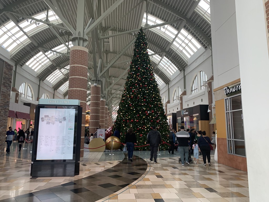 Photos of Brandon Mall (Brandon, FL) (December 2022) Flickr