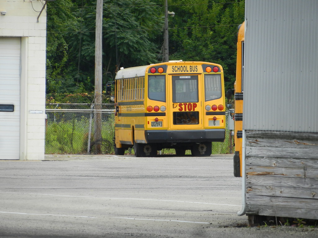 Marion City Schools 6 Bus lot Marion, OH Cincinnati NKY Buses