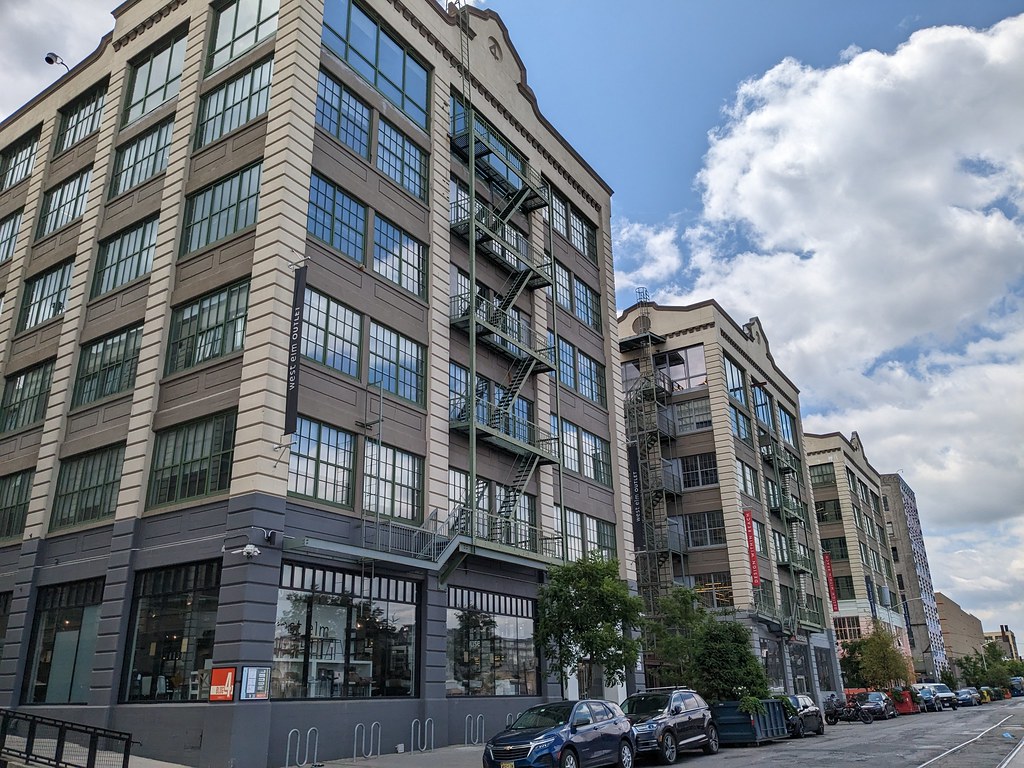 Industry City, Brooklyn 2023 USVIZION Flickr