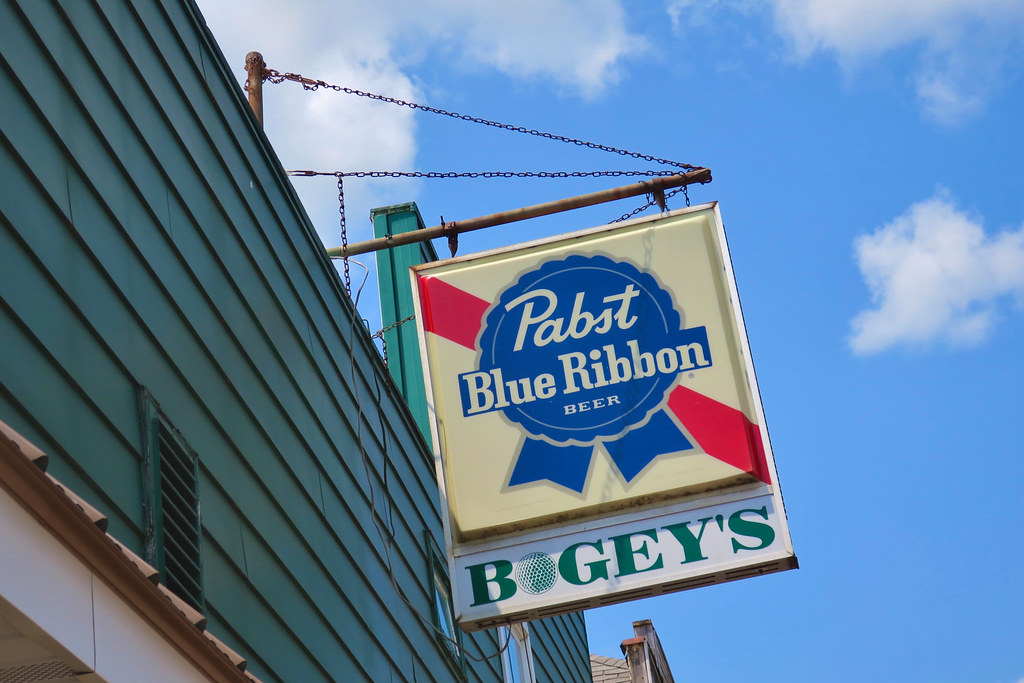 Bogey's, Medford, WI Bogey's Bar, 217 South Main Street, M… Flickr