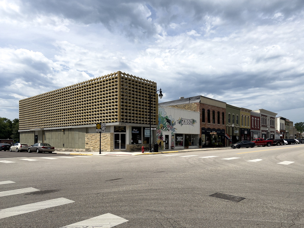 Pearl Real Estate & Appraisal, St Marys, KS 602 W Bertrand… Dean