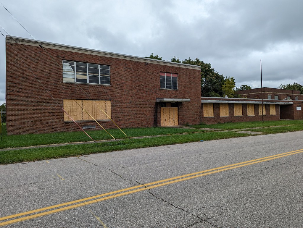 school is out for ever (former Thomas Jefferson Elementary… Flickr