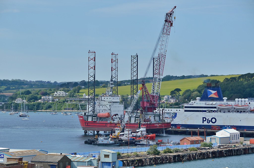 Floating Crane View of Falmouth Docks from Pendennis Drive… Flickr