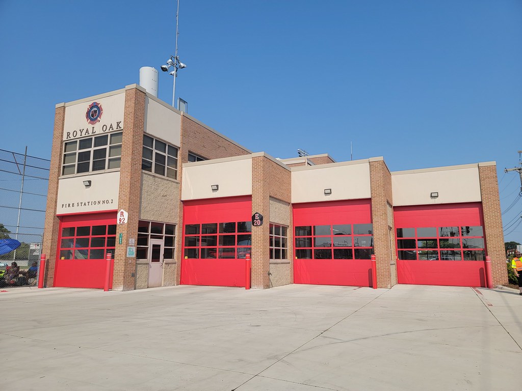 Royal Oak MI Fire Dept Fire Station 2 rwcar4 Flickr