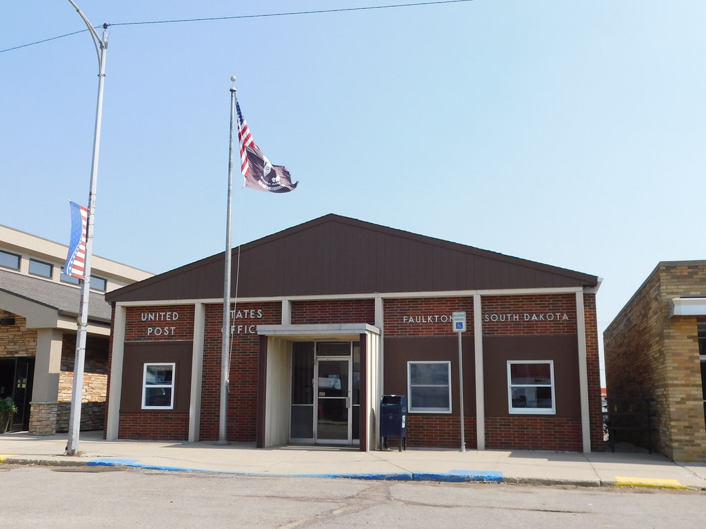 Faulkton, South Dakota 57438 a photo on Flickriver
