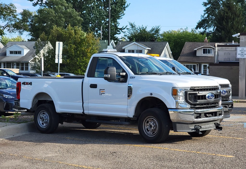 Ford F350 Pickup City of Ferndale MI rwcar4 Flickr