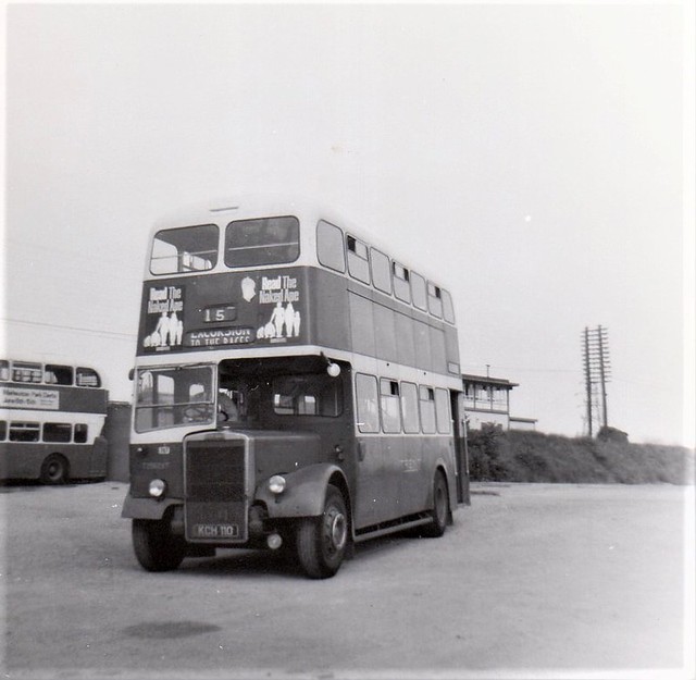 Derby Leyland bus Trent 1010 KCH110 Leyland PD2/12 Met… Flickr
