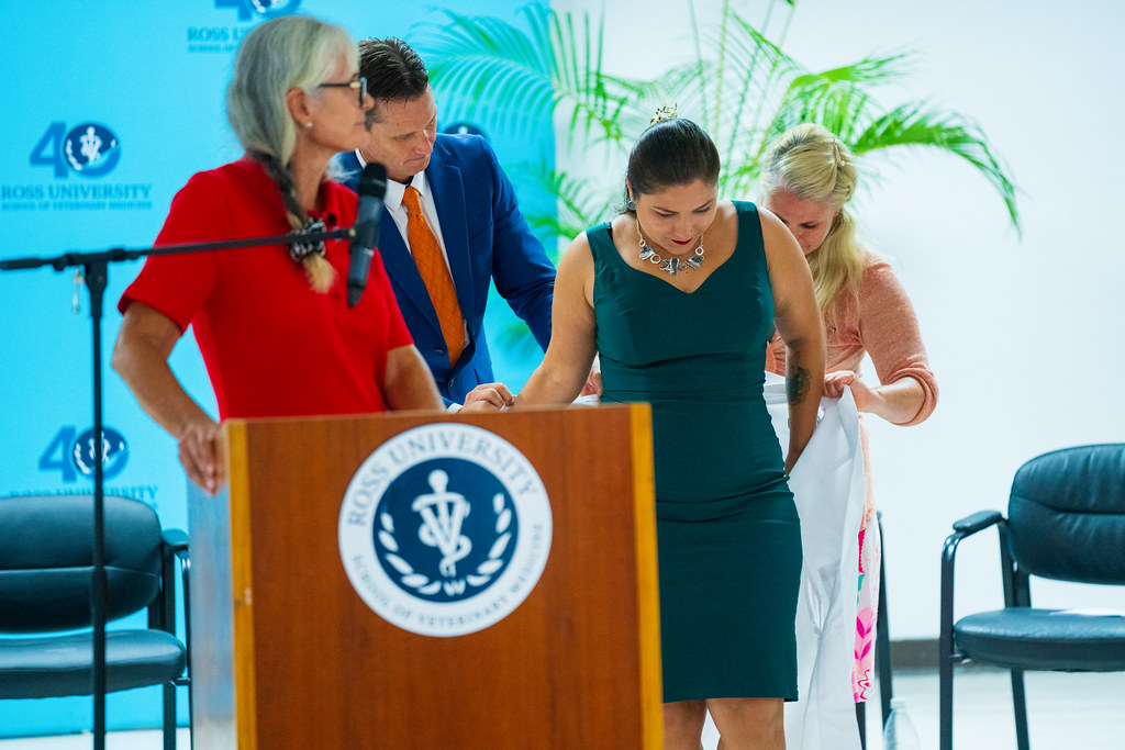 DSC01140 Ross Vet Flickr