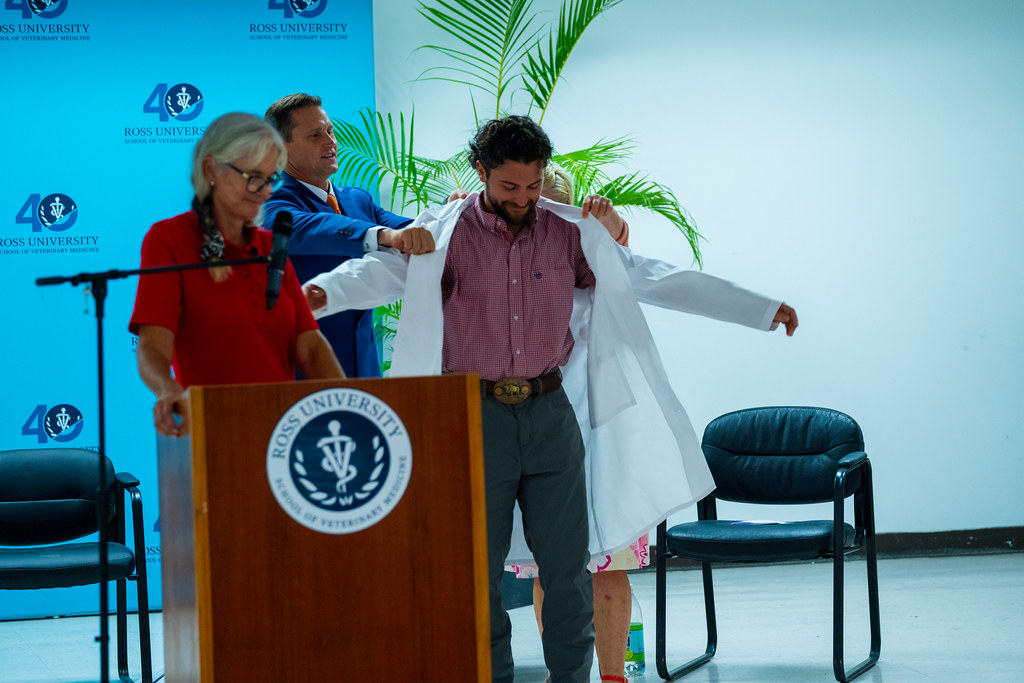 DSC01070 Ross Vet Flickr