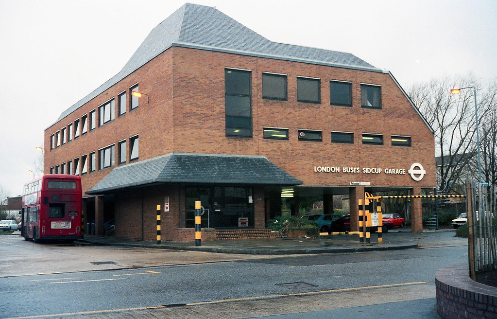 Sidcup Garage Some pictures taken by the late Michael Clea… Flickr