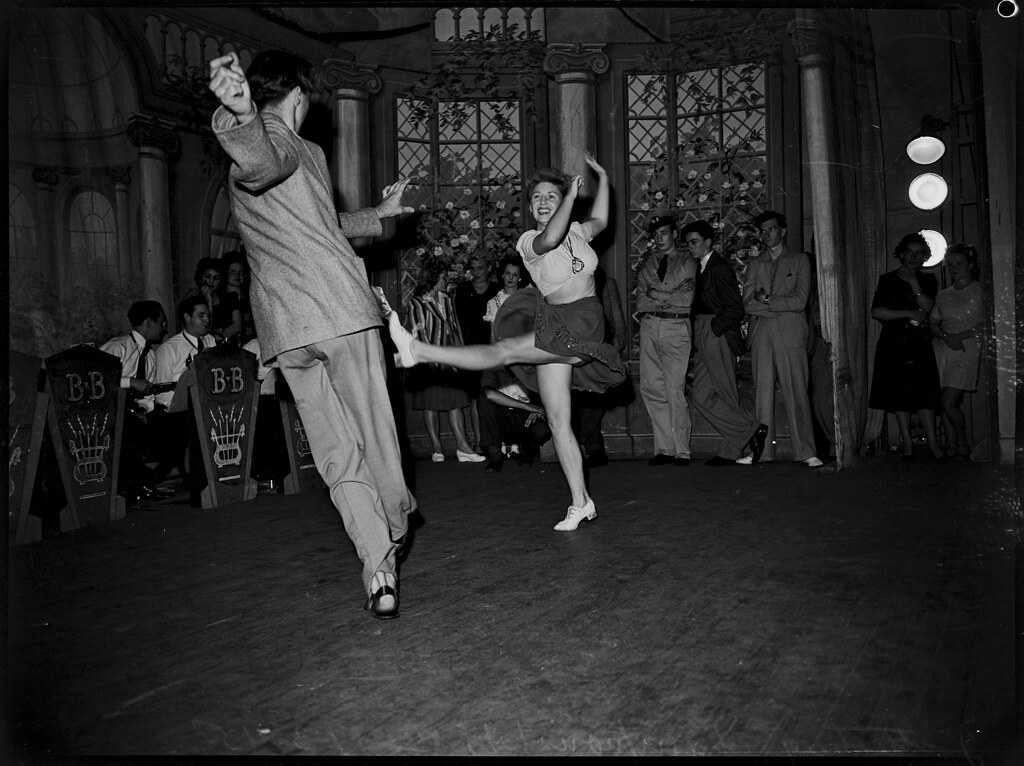 Jitterbugs at Trocadero 1948 New competition for Jitterbug… Flickr