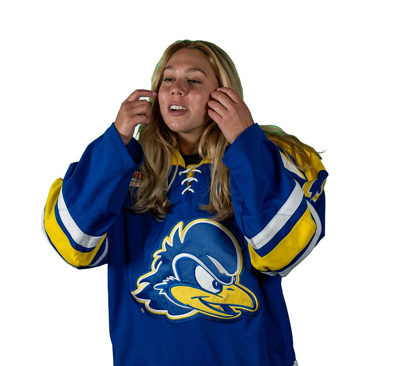 20232024 UD Women's Ice Hockey Julia Nimeh Flickr