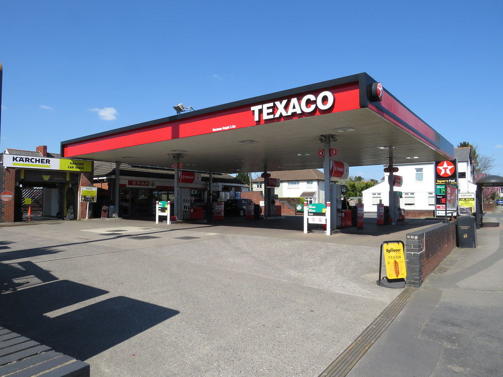 Texaco Cardiff Road, Dinas Powys, South Wales CF64 4JX 1… Flickr