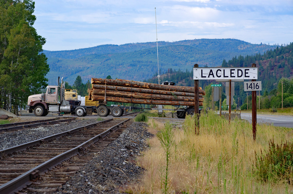 POVA log truck, Laclede, Idaho_ Logs destined for the Rile… Flickr