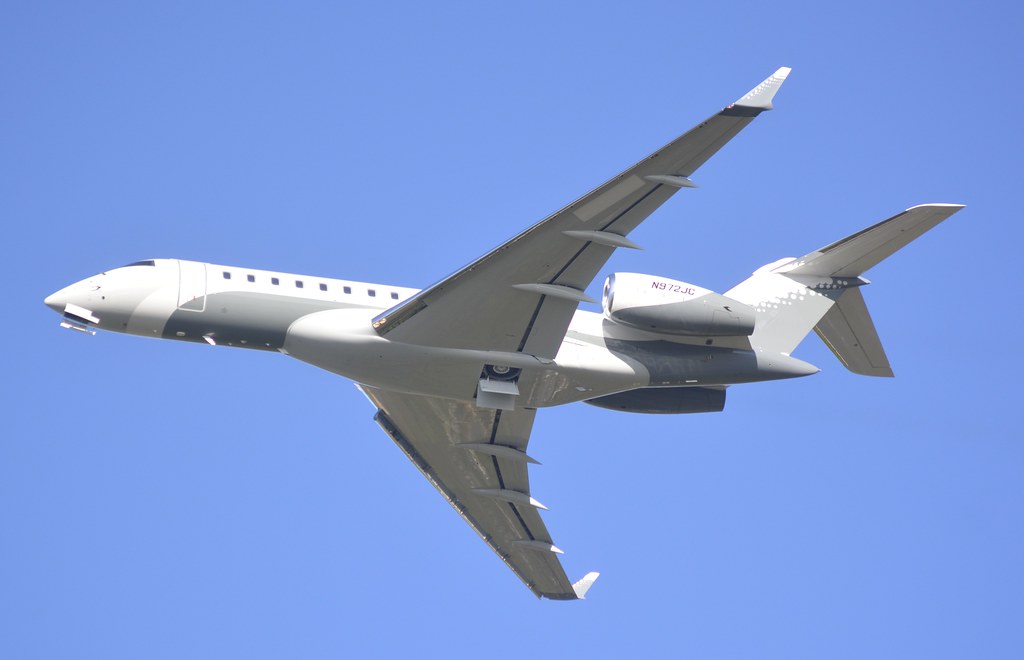 N972JC (9727) Bombardier BD700 Global 6000 Biggin Hill 23-… | Flickr