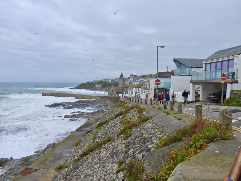 Loe Bar Road, Porthleven, Cornwall 24 September 2023 Flickr