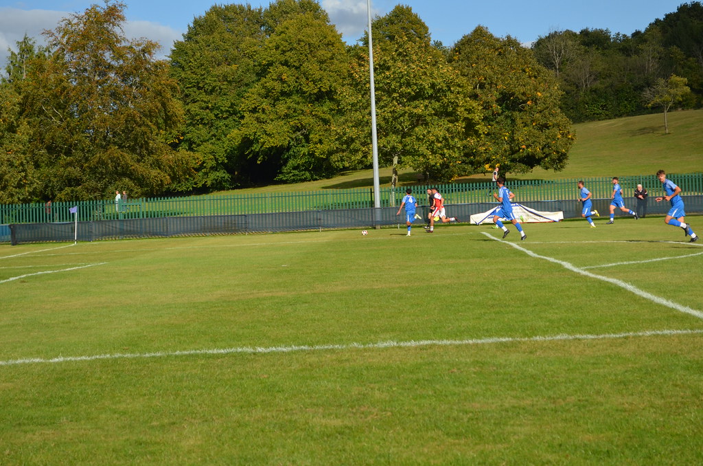 Frimley Green vs Knaphill Kris Hatton Flickr