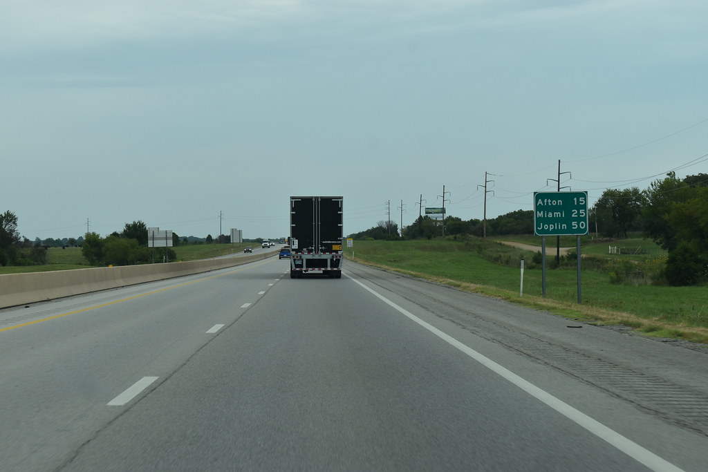 Vinita, OK I44 Vinita, OK I44 & Will Rogers Turnpike E… Flickr