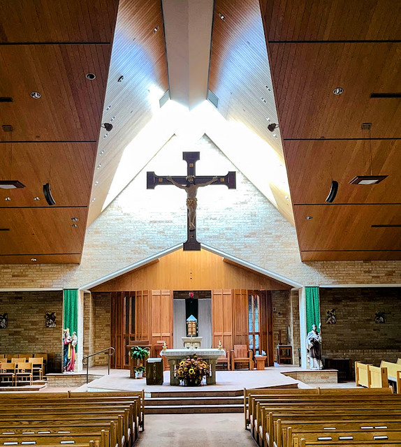 Scantuary, Church of St. Hubert RCChanhassen PHD280 Flickr