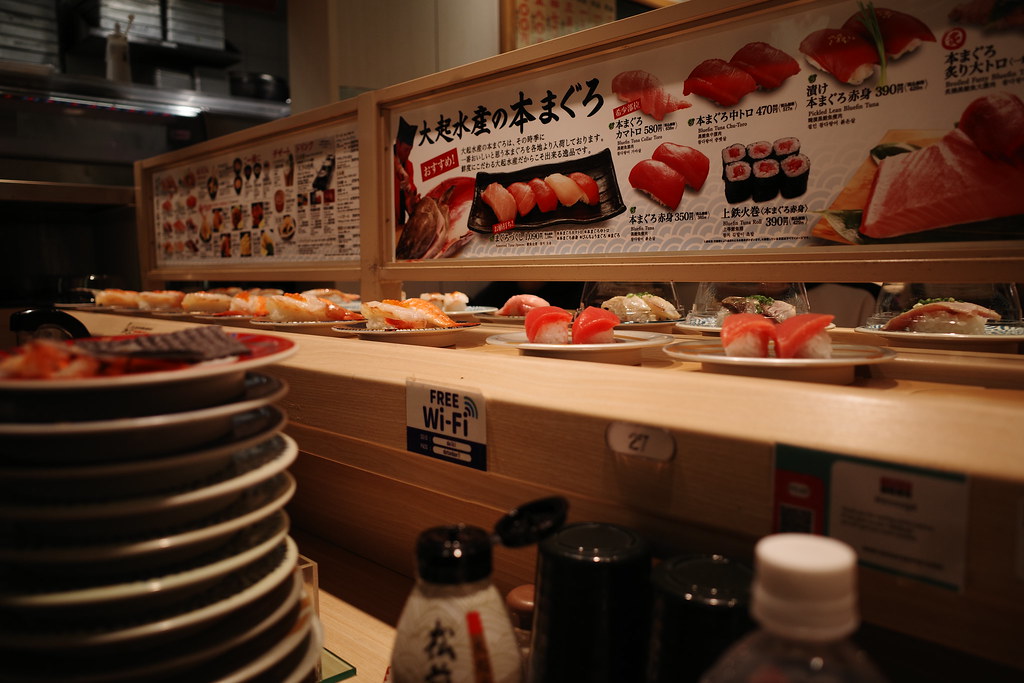 Japan 2023 Conveyor Belt Sushi in Dotonbori (Osaka) Vimesh S Flickr