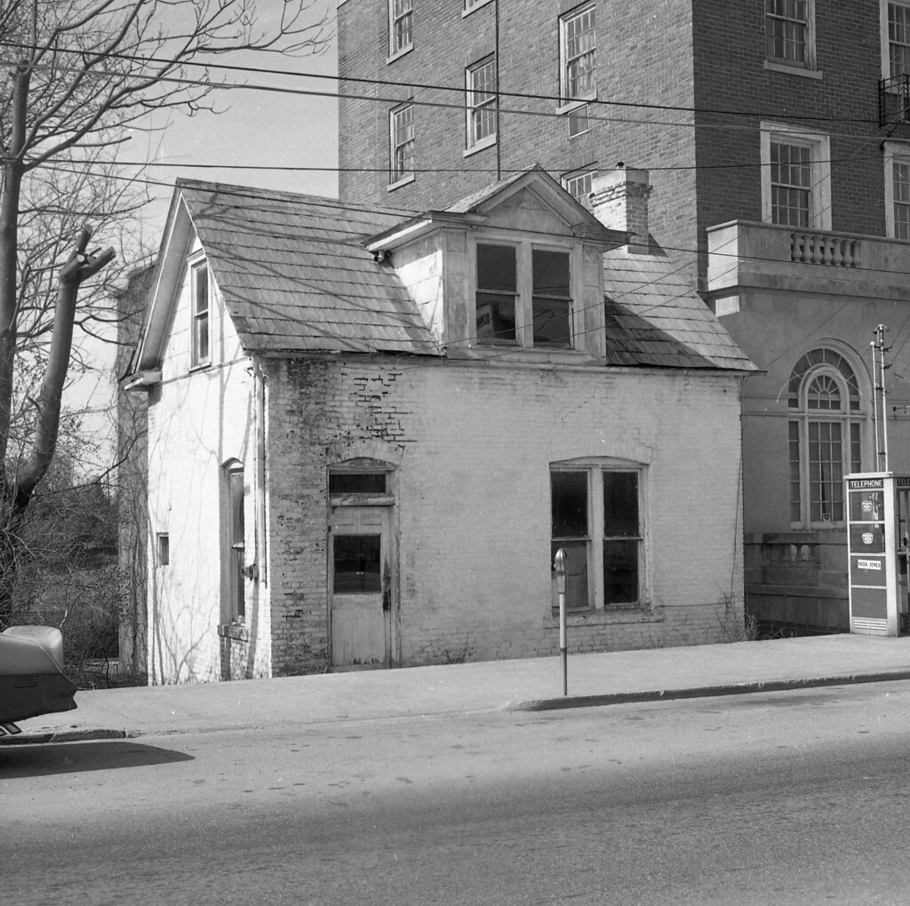 03012017481 Newspaper March 3rd, 1976 A.J. Crawford house … Flickr