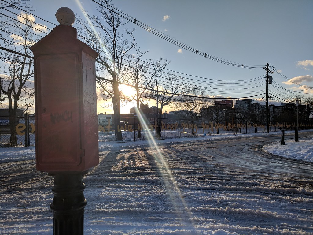 Lincoln Street at Franklin Street, Allston, MA, Christmas … Flickr