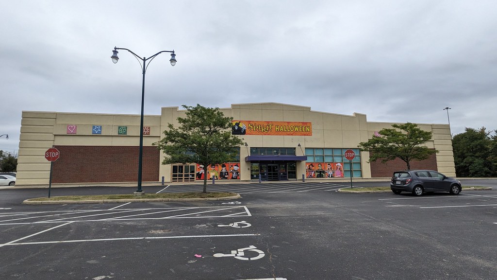 Spirit Halloween in former Babies R Us Reynoldsburg, Ohio Dan Keck