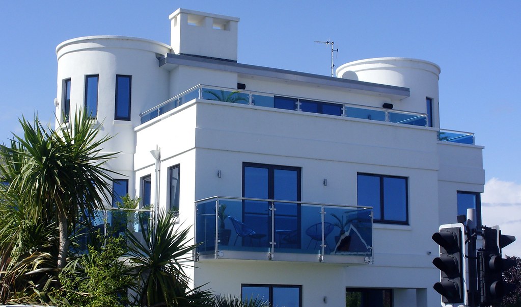 Corner of Preston Road and Avenue, Weymouth Flickr