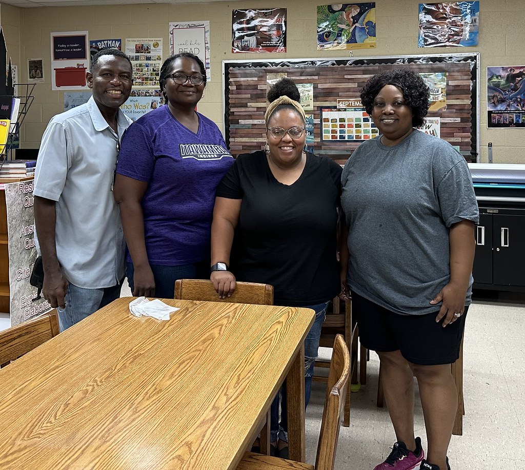 Shannon Middle PTO provided breakfast to school staff / Pi… Flickr
