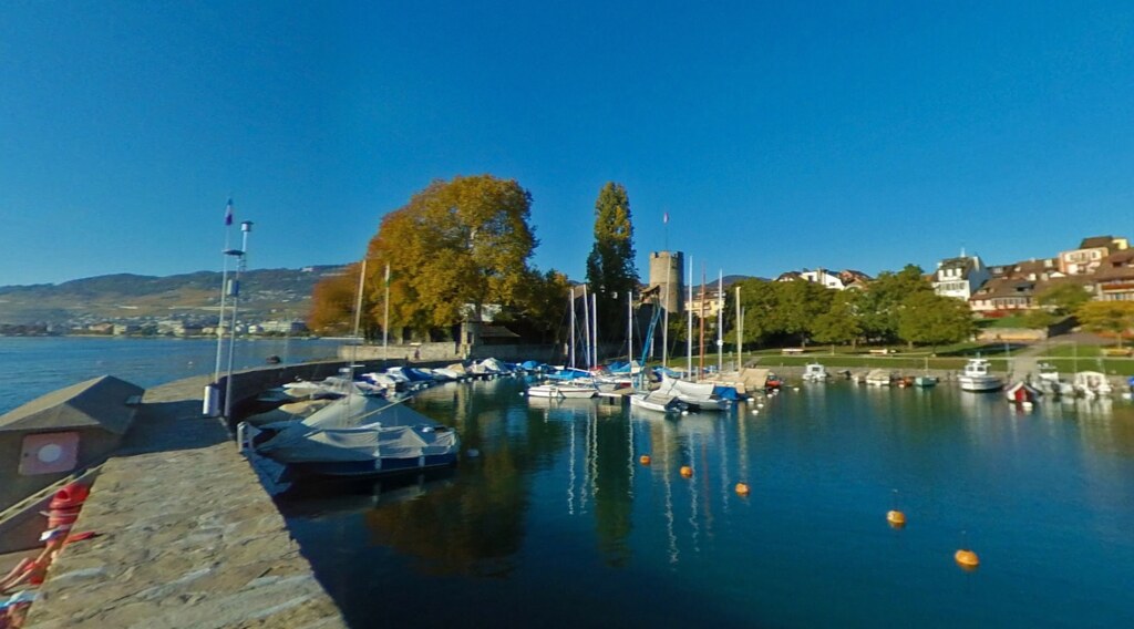 port de la TourdePeilz au bord du lac Léman (Suisse) Flickr