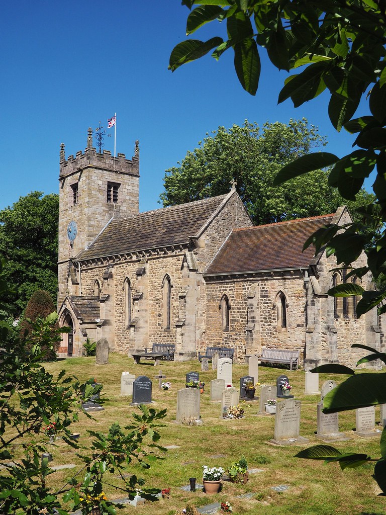 Church at Collingham mk2 I think this a better composition… Flickr