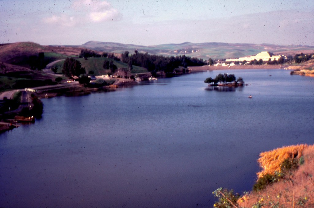 Chet Holifield Federal Building & Sulphur Creek Reservoir,… Flickr