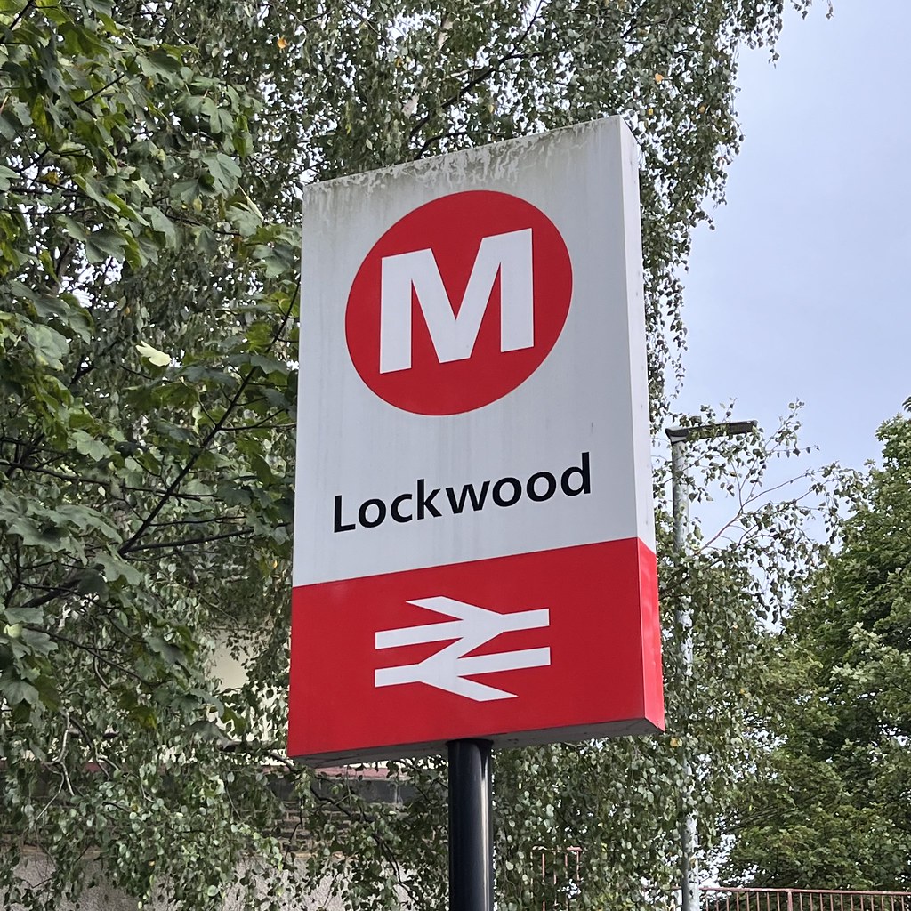 Lockwood Railway Station Arrived and departed by train. St… Flickr