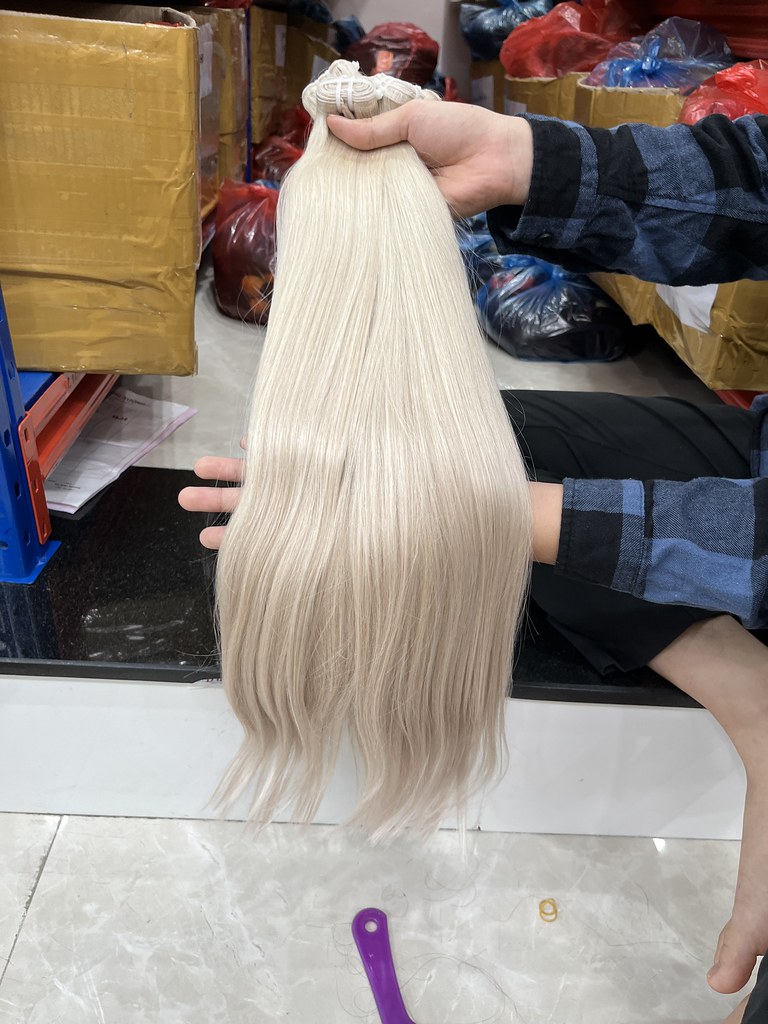 How to remove bold hold glue Today let's talk about wigs. … Flickr