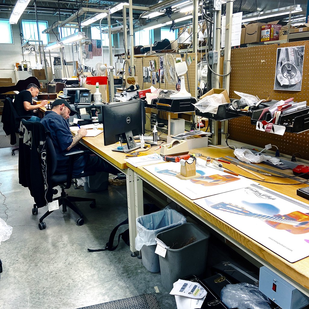 Martin Guitar Factory Tour Nazareth Pennsylvania René van de Mheen