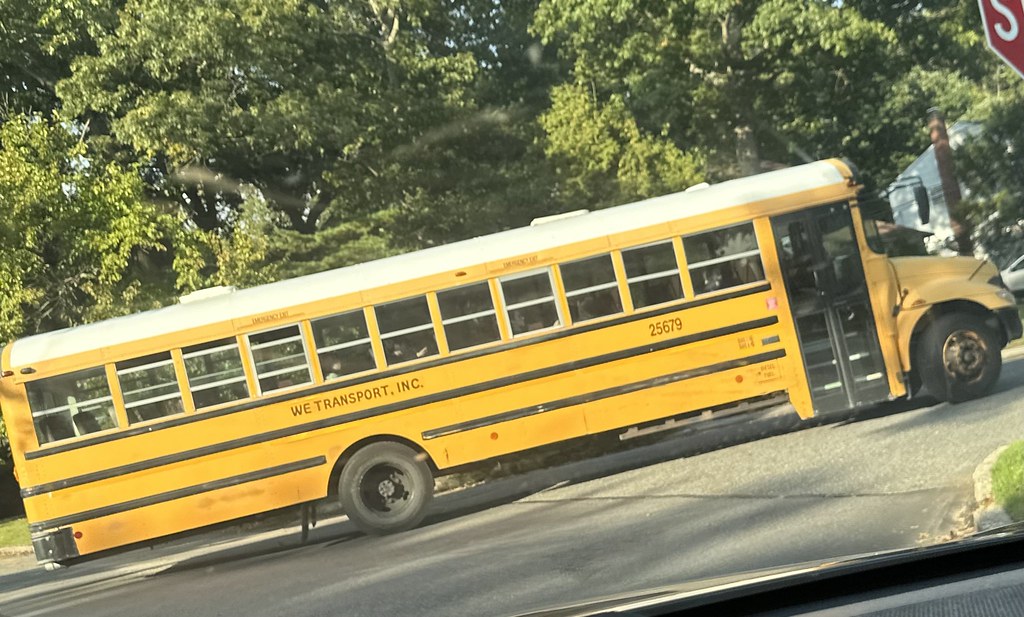 WE Transport, Inc. 25679 TowneBusPhotography Flickr