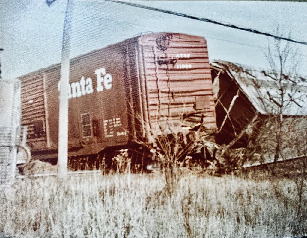 Another photo of the train derailment in Bensenville IL . Flickr
