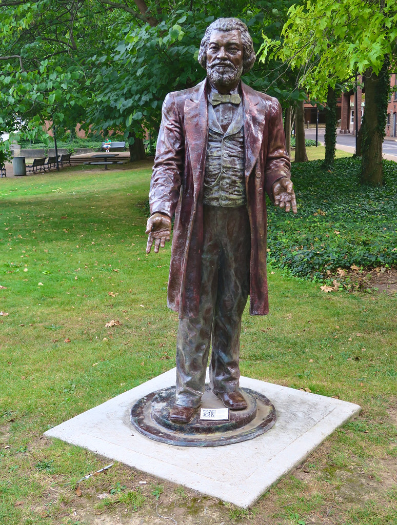 Frederick Douglass Statue, Rochester, NY Statue of Frederi… Flickr